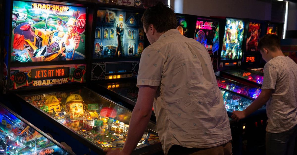 Places to Play Pinball in Wichita